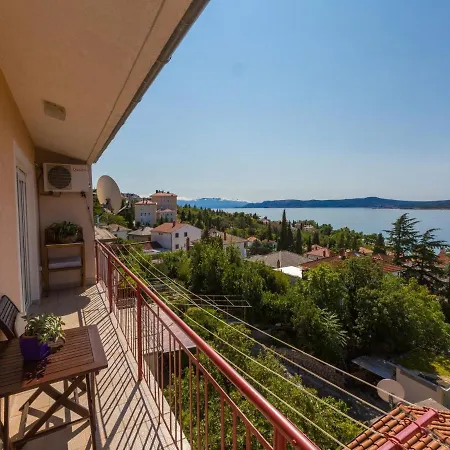 Apartamento Ani *